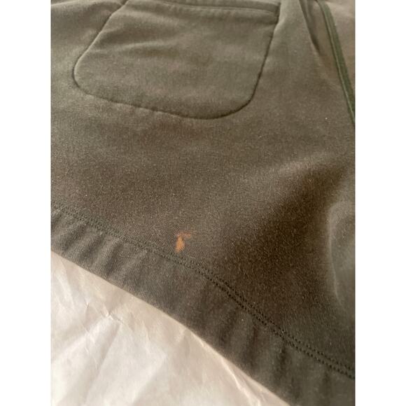 Allison Felix Athleta Legend
Medium Green Elastic Waist Women’s Sweat Shorts - Picture 7 of 7